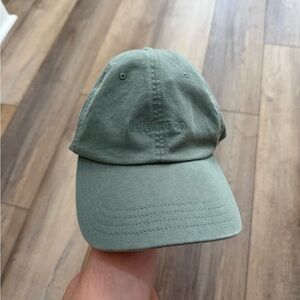 Lululemon green hat L/XL